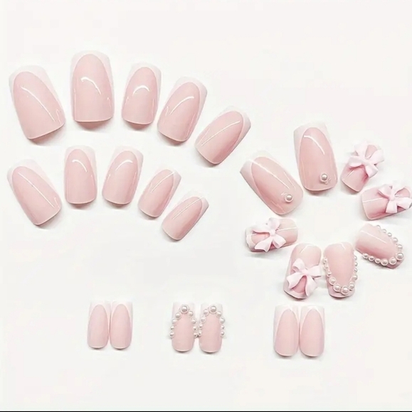 24 Pieces Fake press on nails - Picture 2 of 6